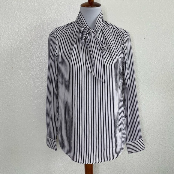 H&M Striped Blouse Womens Size 2 Neck Tie Black & White Shirt Preppy Classic Top - Picture 1 of 11